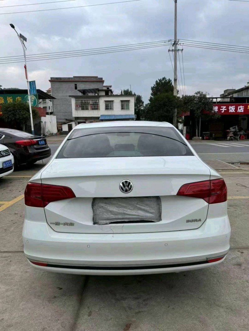 衡阳18年大众宝来6