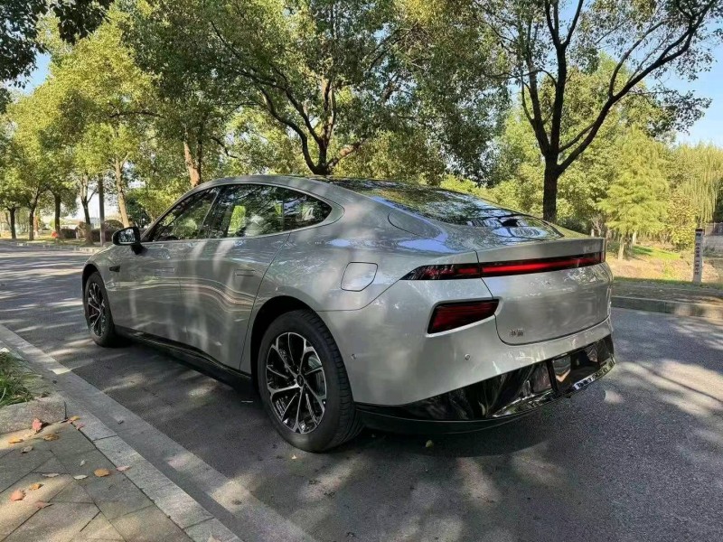 嘉興23年小鵬汽車p77