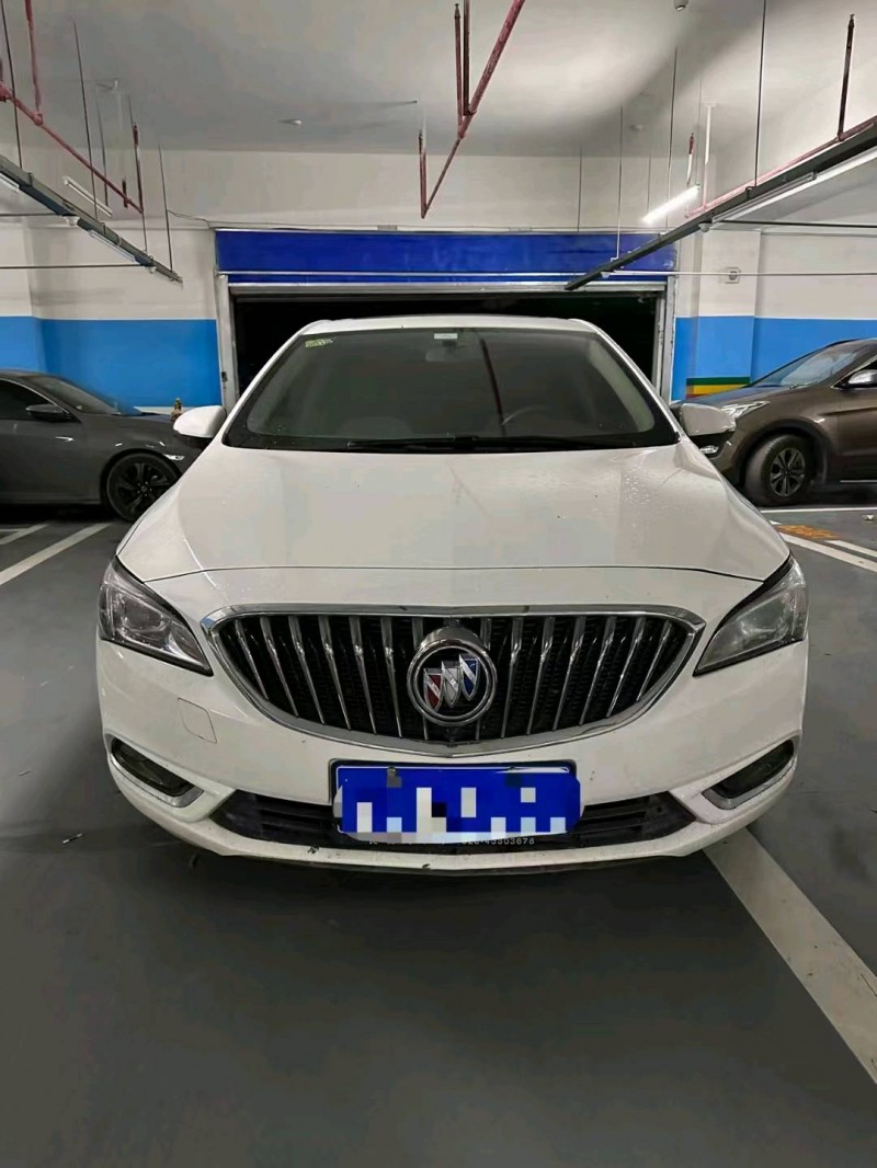 重庆17年别克威朗1