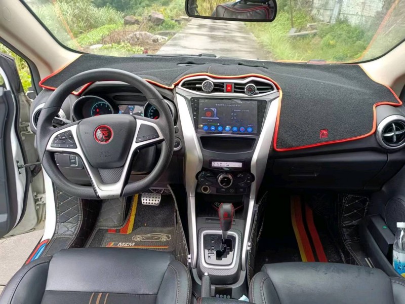 嘉兴17年比亚迪元4