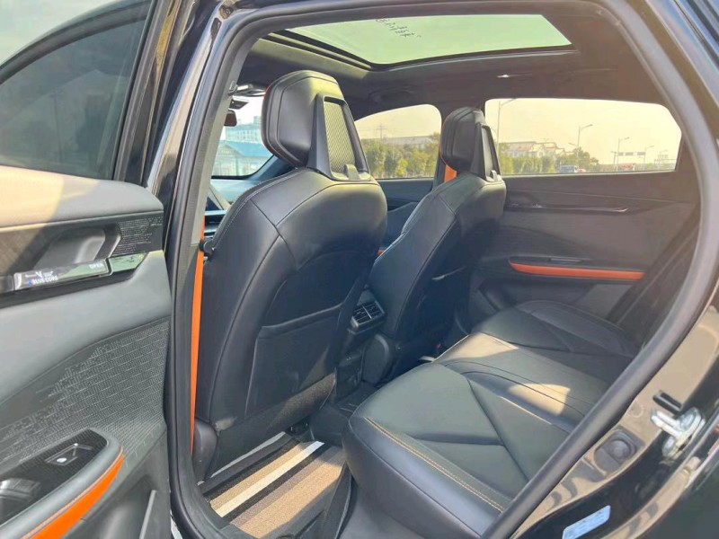 盐城23年长安汽车UNI-V4