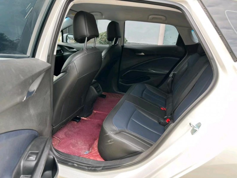 盐城23年别克微蓝4