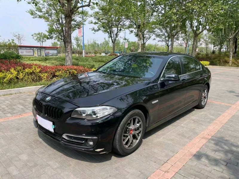 徐州12年宝马5系3