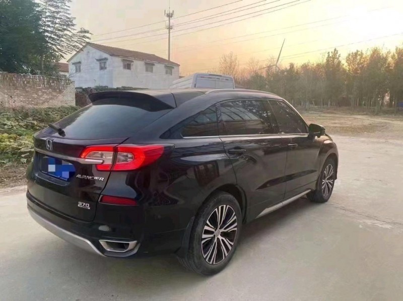 淄博19年本田冠道5