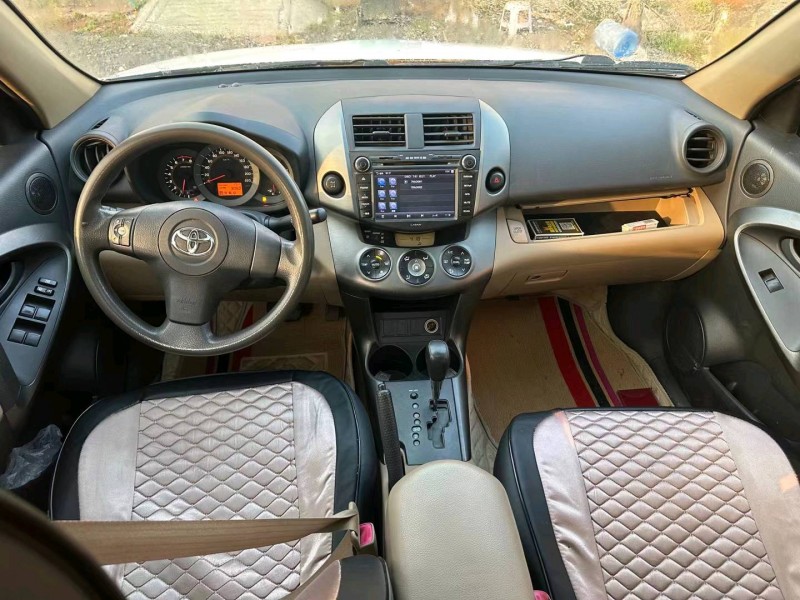 平頂山13年豐田RAV46