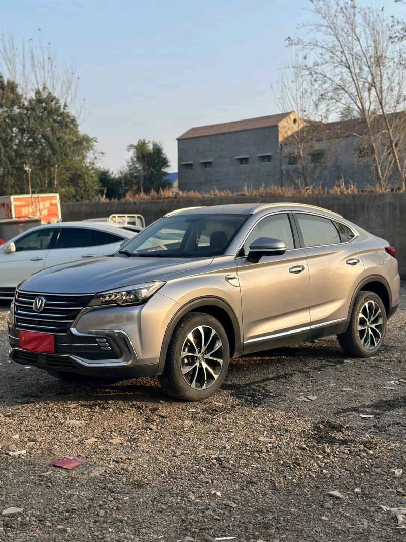 洛陽20年長安汽車CS852