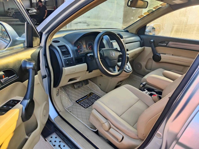 滄州11年本田CRV4