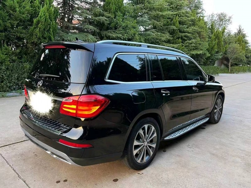 潍坊13年奔驰GL8