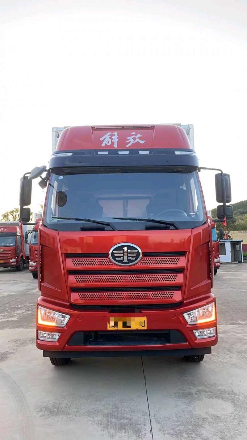烟台23年解放箱货J61