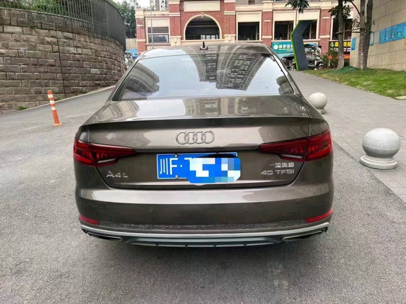 重庆19年奥迪A4L2