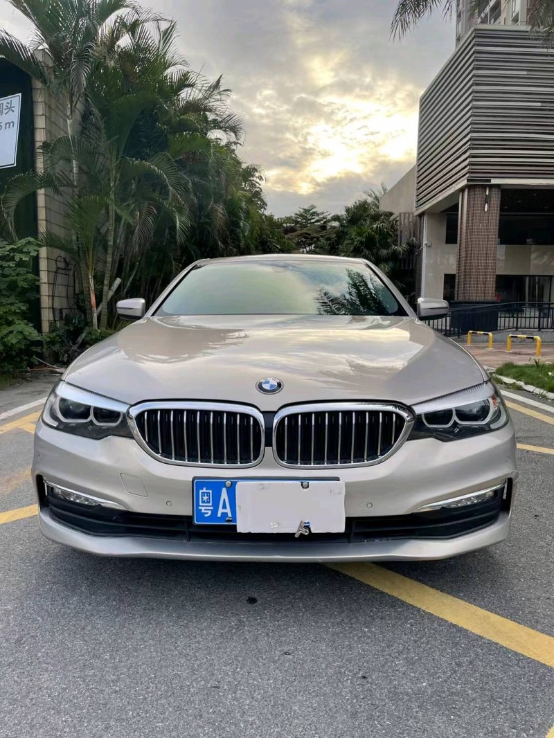 佛山17年宝马5系1