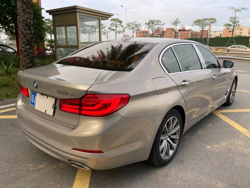 佛山17年宝马5系4