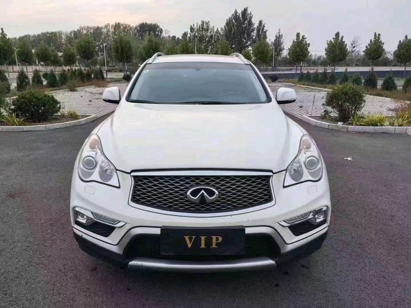 邯郸17年英菲尼迪QX501