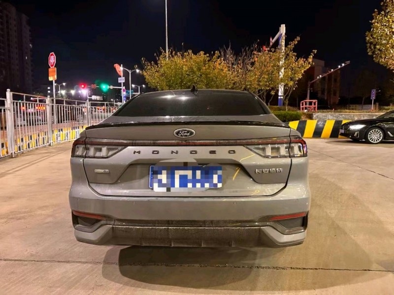 青岛22年福特蒙迪欧8