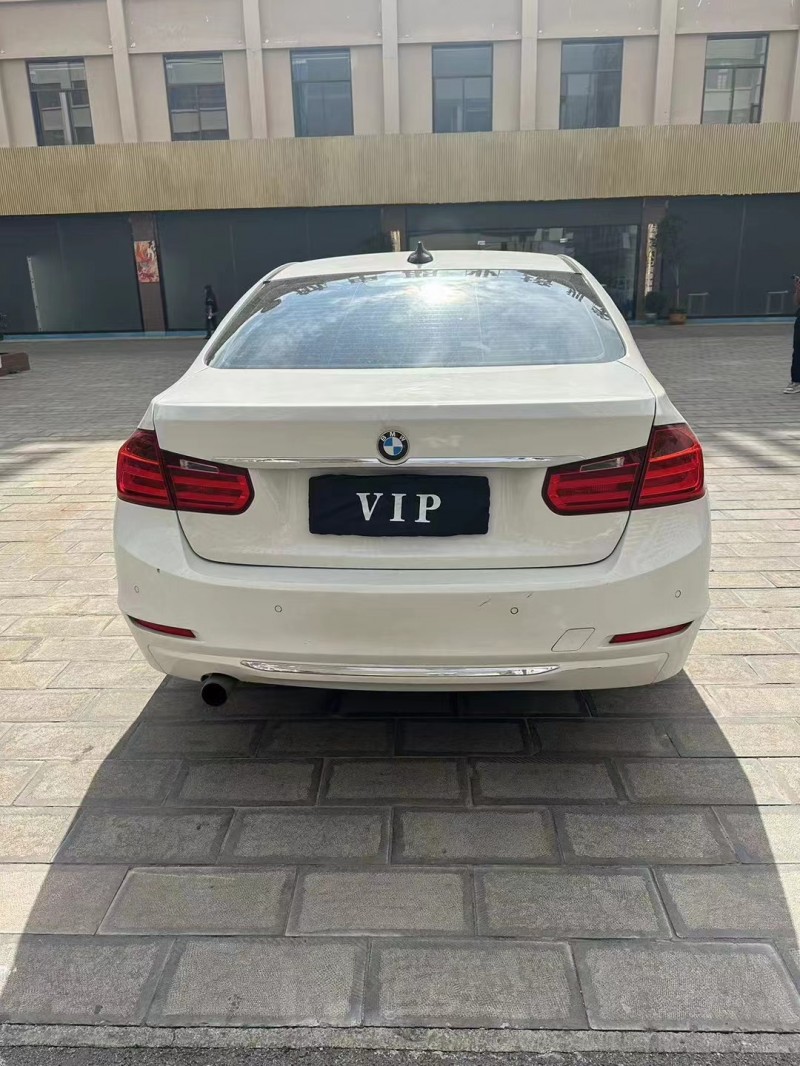 曲靖15年寶馬3系9