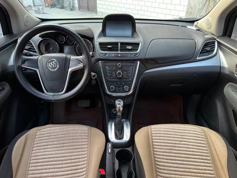 济宁14年别克昂科拉8