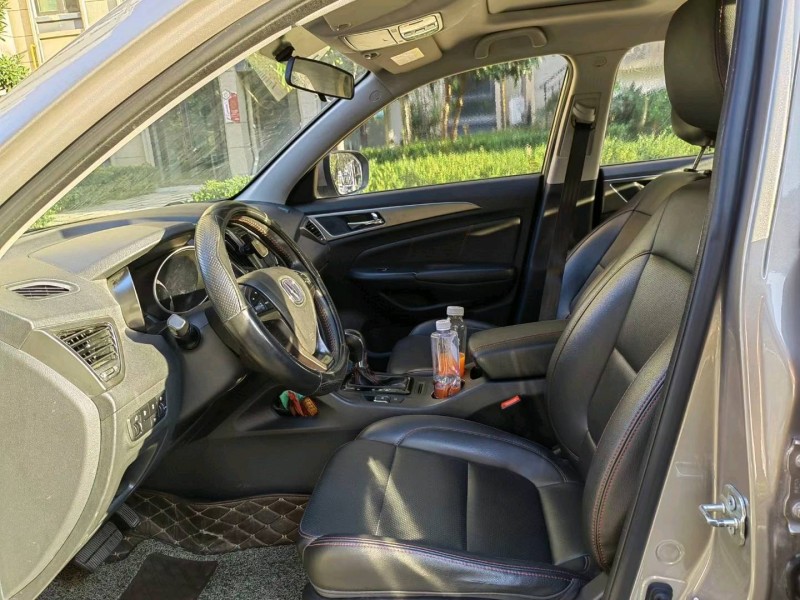 苏州17年长安汽车CS754