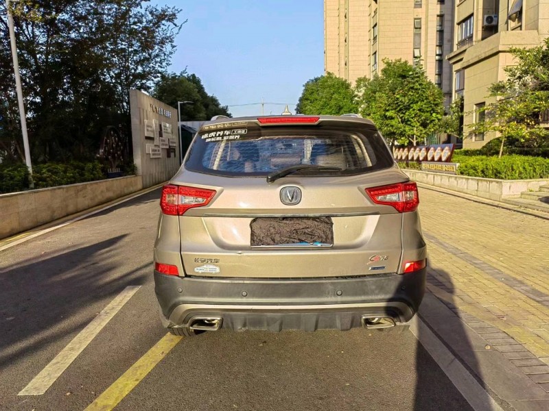 苏州17年长安汽车CS759