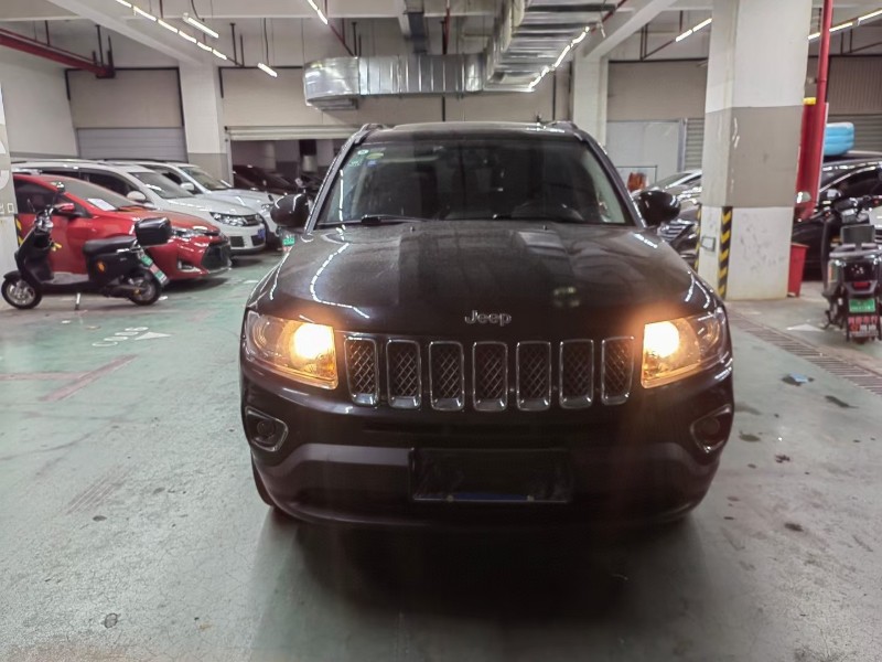 苏州17年Jeep指南者1