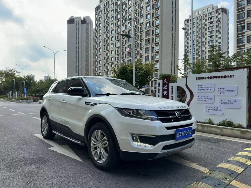 苏州17年陆风X72