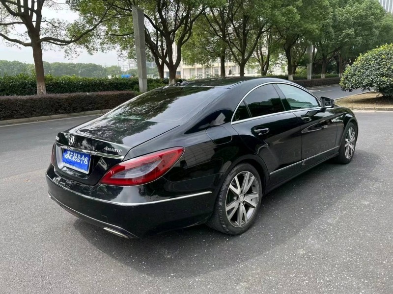 苏州13年奔驰CLS8