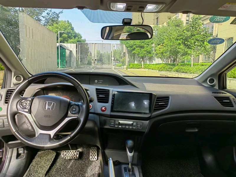 苏州12年本田思域5