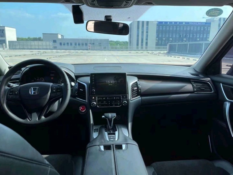 嘉兴18年本田冠道8