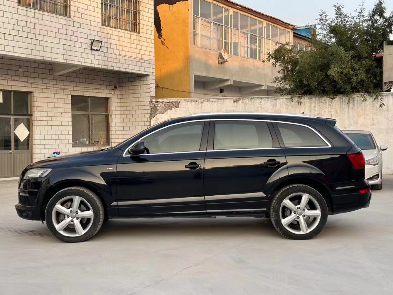 济宁14年奥迪Q73