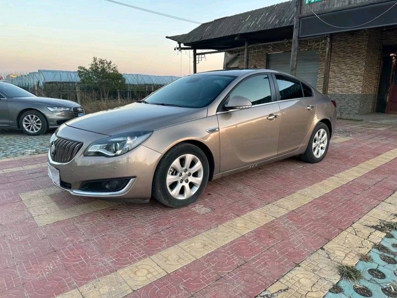 徐州15年别克君威3