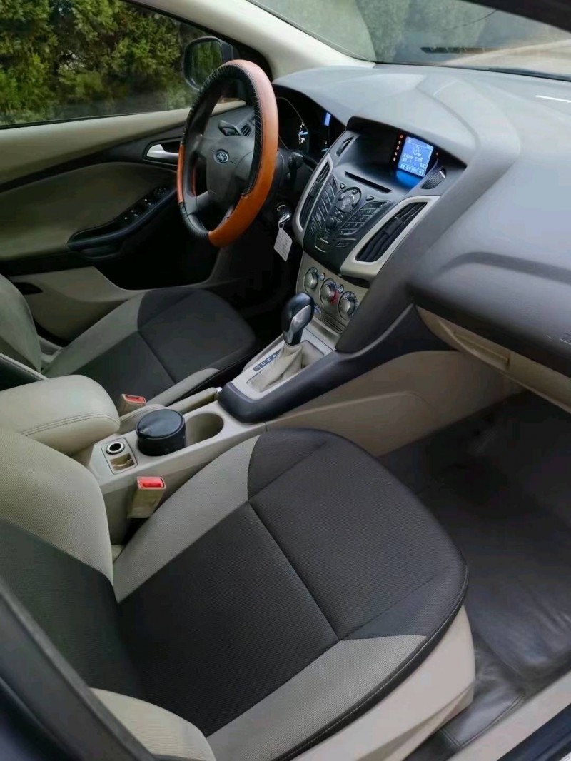 淄博12年福特福克斯6