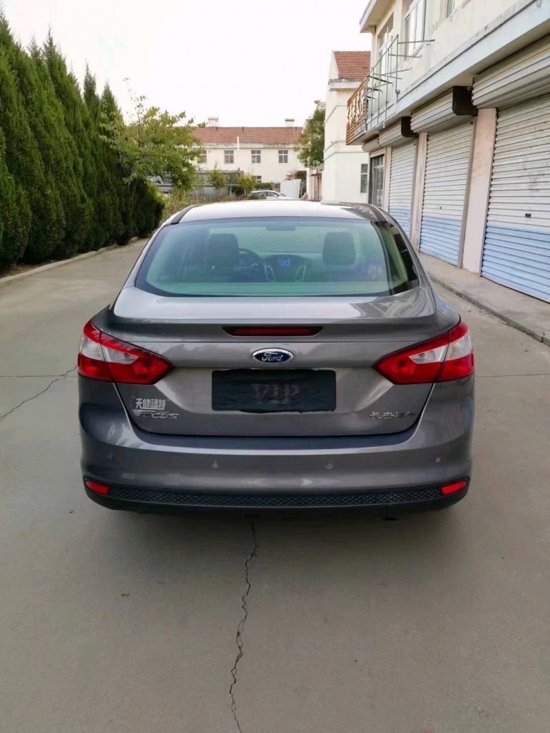 淄博12年福特福克斯9