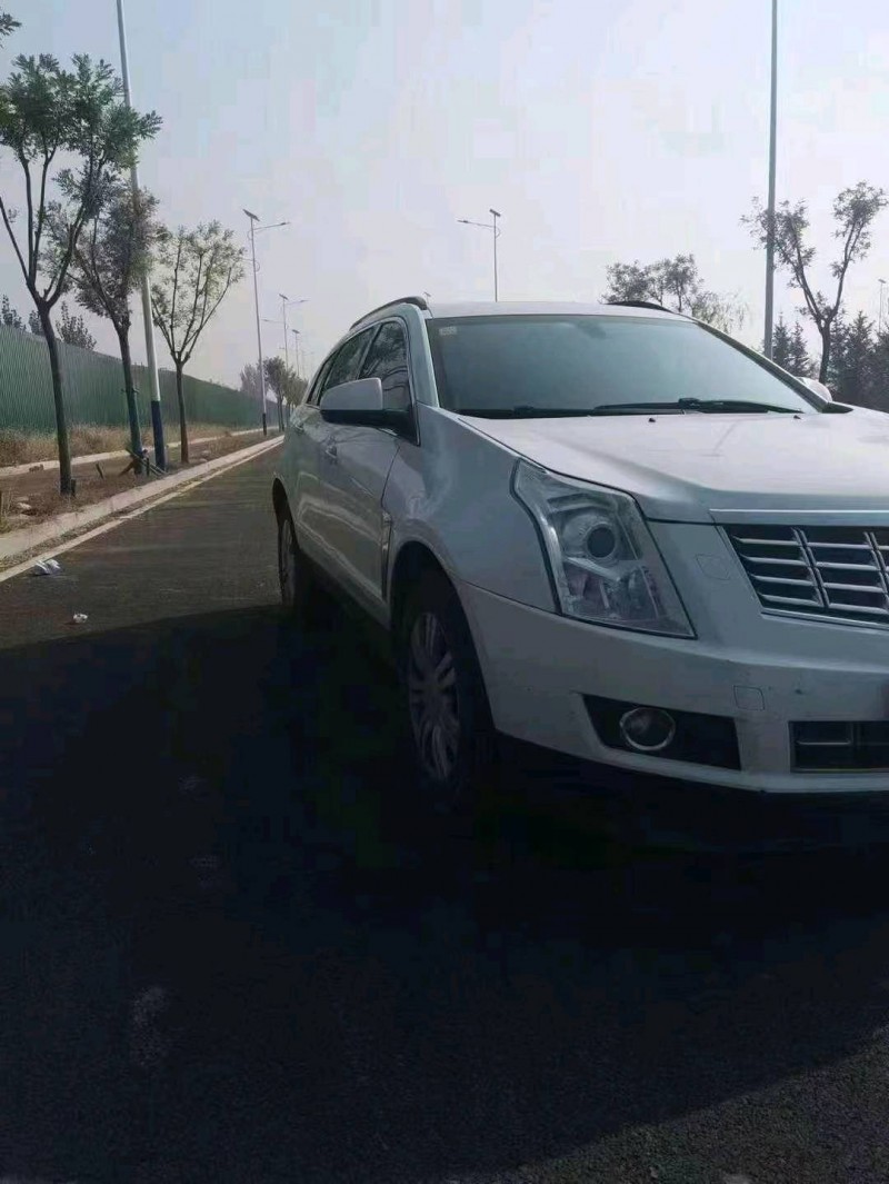 邯郸15年凯迪拉克SRX2