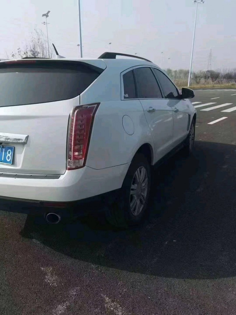 邯郸15年凯迪拉克SRX6