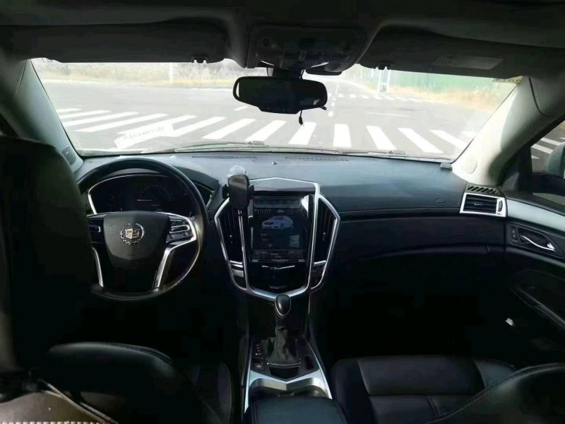 邯郸15年凯迪拉克SRX7