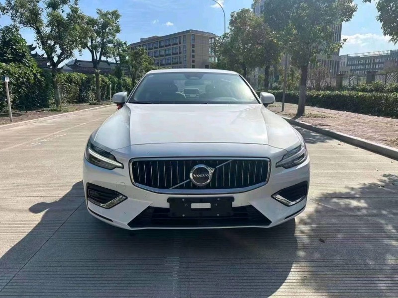 嘉兴23年沃尔沃S60L1