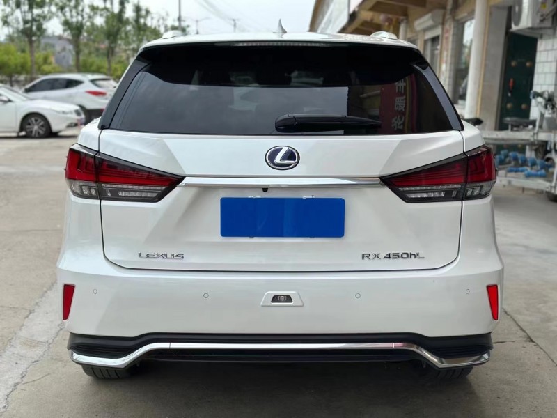 济宁21年雷克萨斯RX9