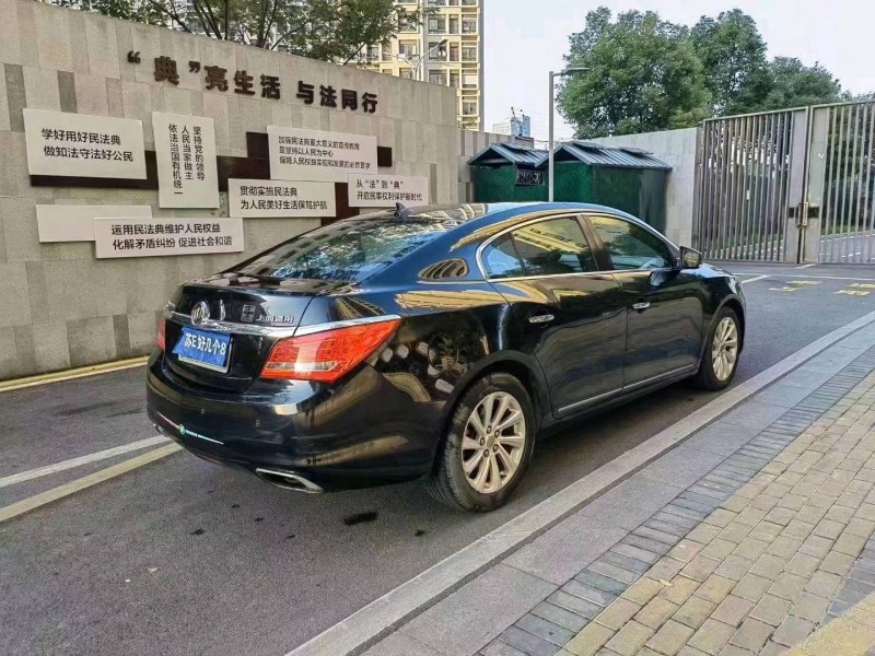 徐州14年别克君越5