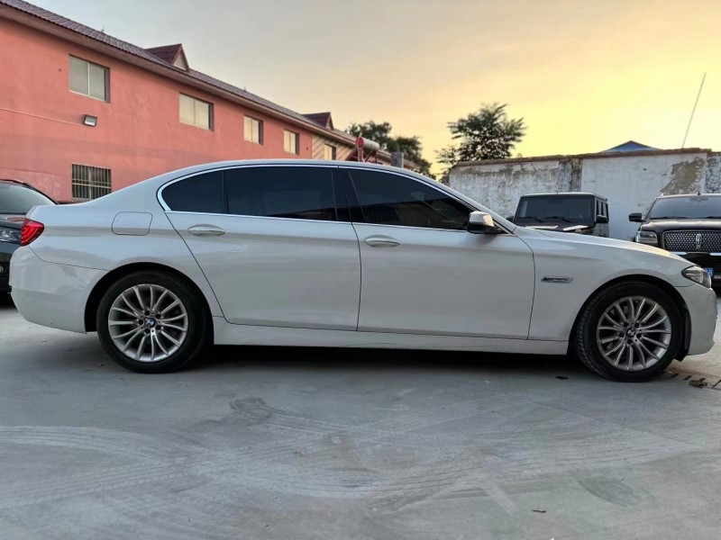 济宁15年宝马5系3