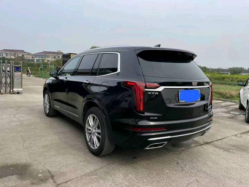 淮南21年凱迪拉克XT67