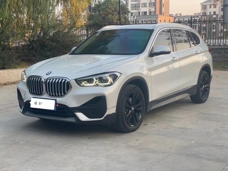 济宁21年宝马X12