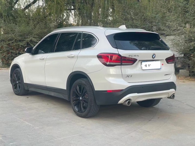 济宁21年宝马X17