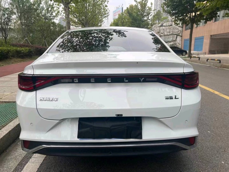 衡阳23年吉利帝豪6