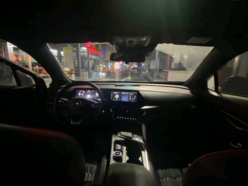 珠海22年长安汽车UNI-T8