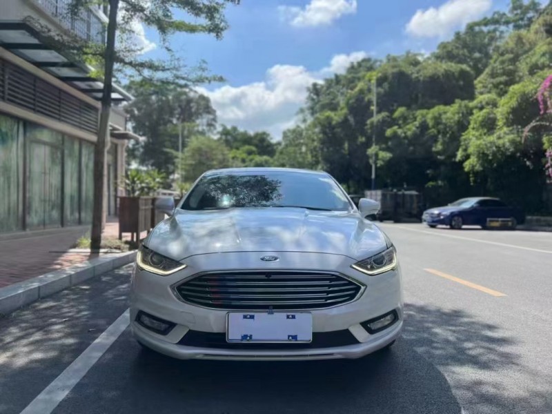 中山17年福特蒙迪欧-致胜1