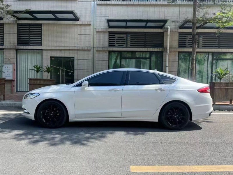 中山17年福特蒙迪欧-致胜3