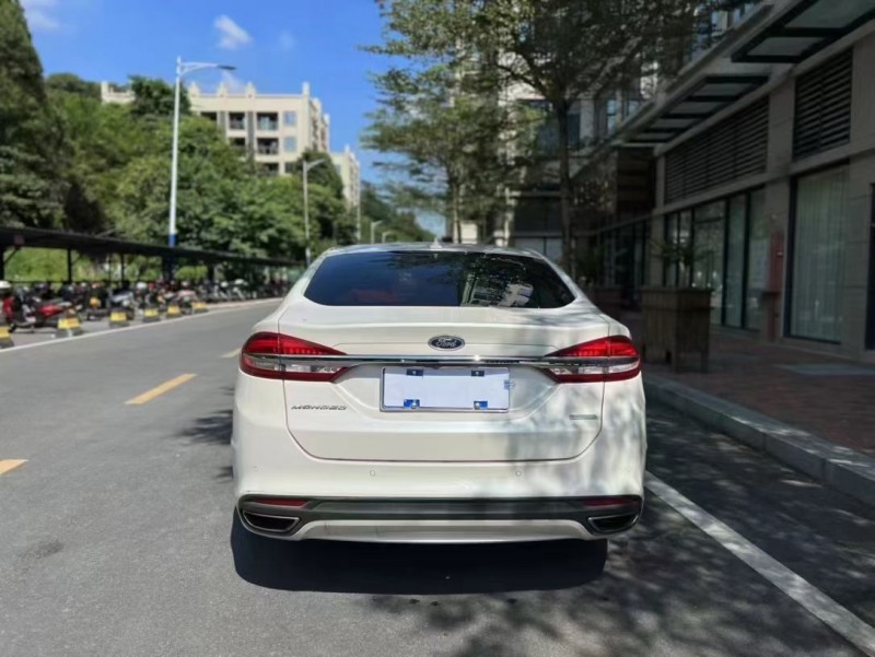 中山17年福特蒙迪欧-致胜5