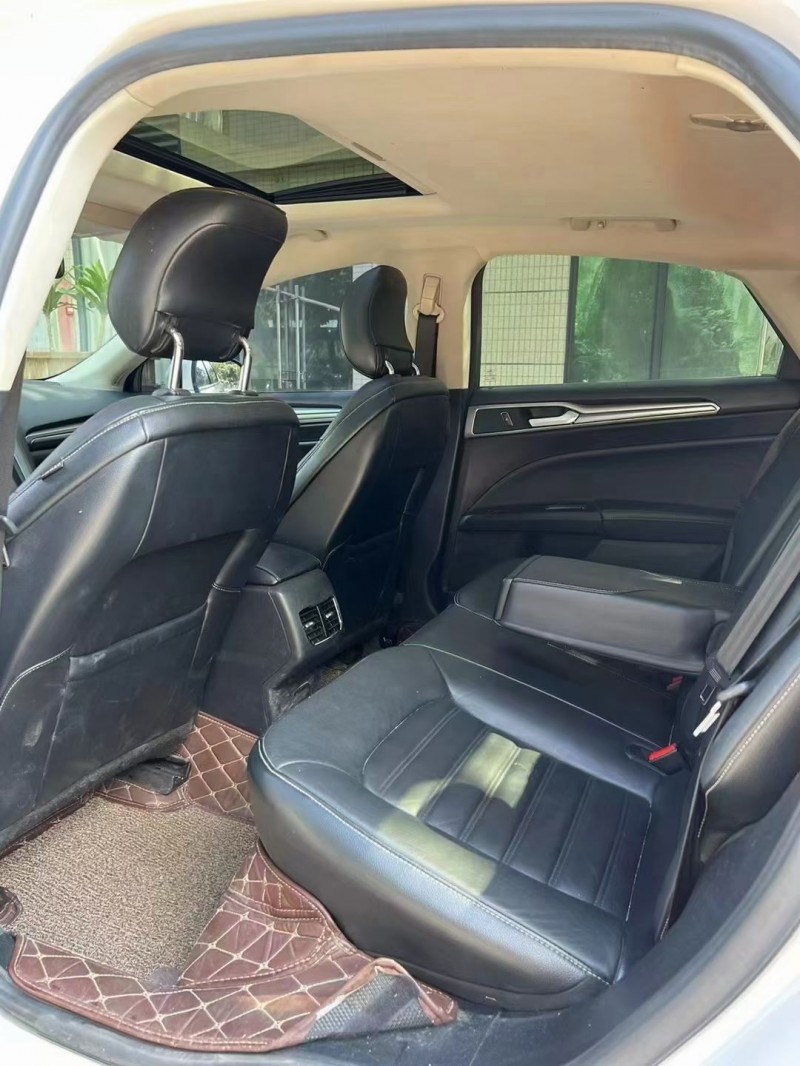 中山17年福特蒙迪欧-致胜7