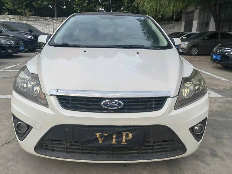 邢台10年福特福克斯1