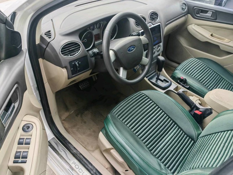 邢台10年福特福克斯7