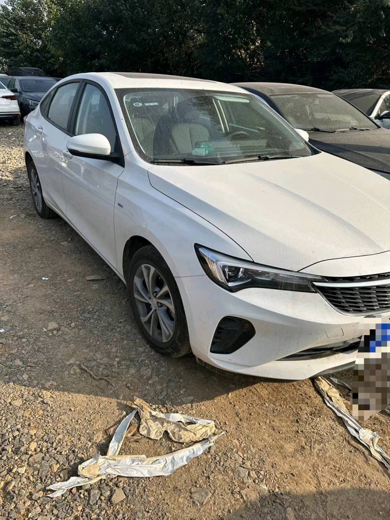 淄博23年别克威朗2